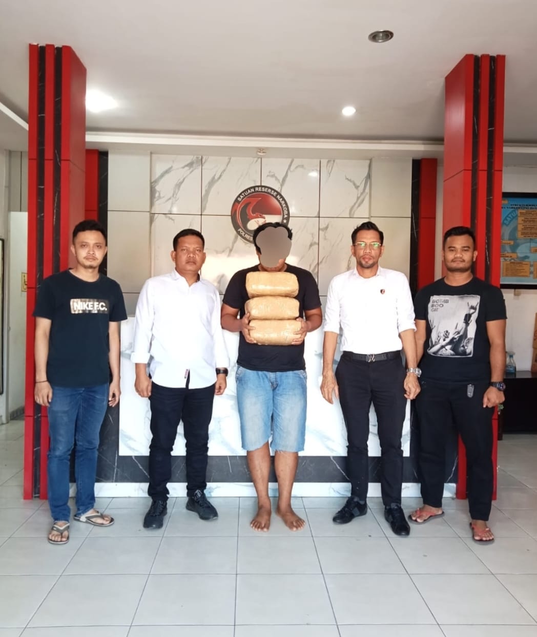 Bawa 6 Kilo Ganja dari Aceh Menuju Pekanbaru, Warga Kepri Dicokok Satres Narkoba Polresta DS