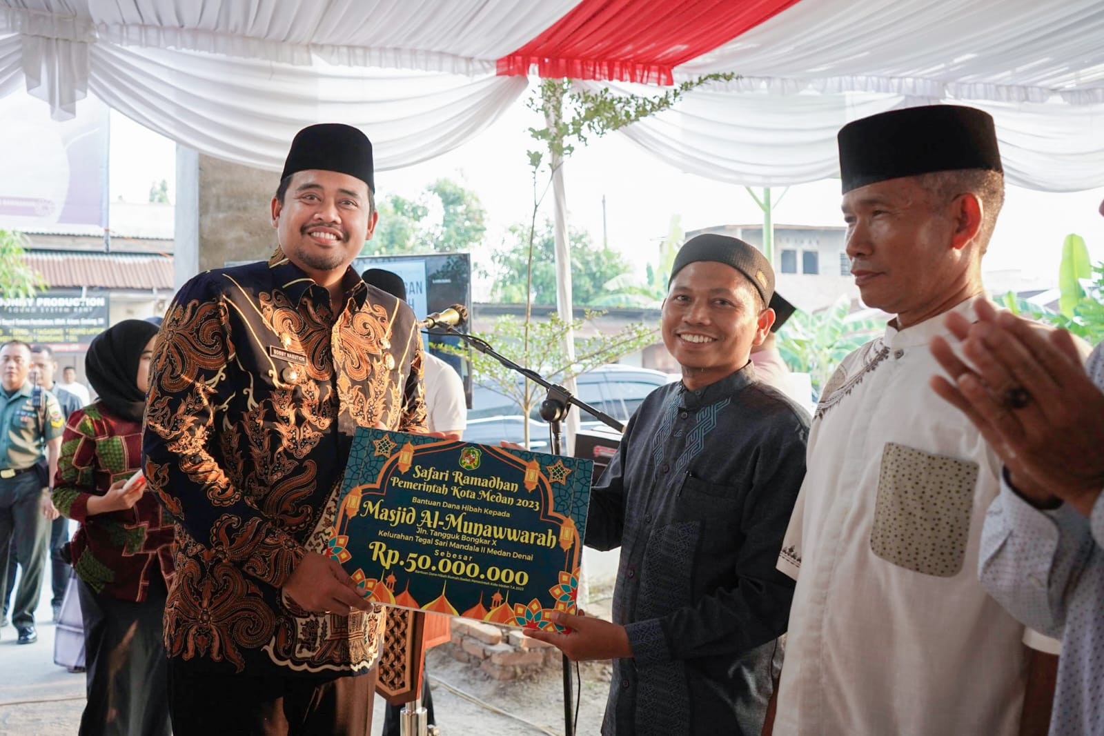 Bobby Nasution: Masjid Harus Jadi Tempat Pertama Kenalkan dan Hidupkan Ekonomi Syariah