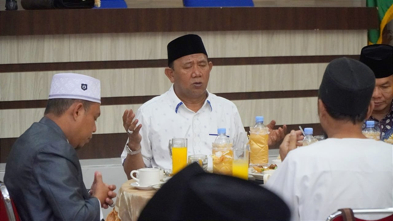 Afandin Buka Puasa Bersama Ulama dan Pimpinan Ponpes di Langkat