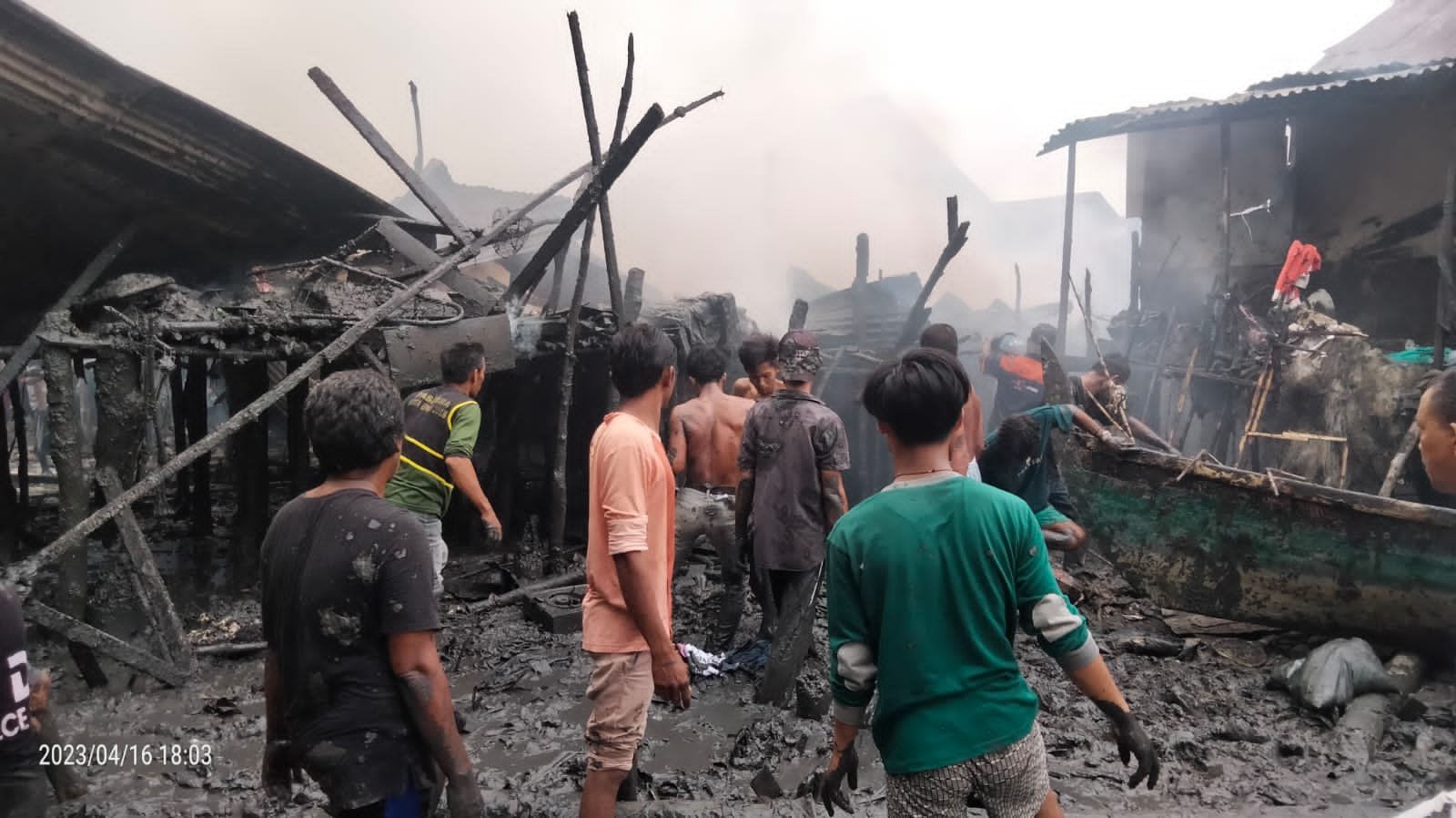 Diduga Akibat Arus Pendek Listrik, 1 Rumah Nelayan Terbakar