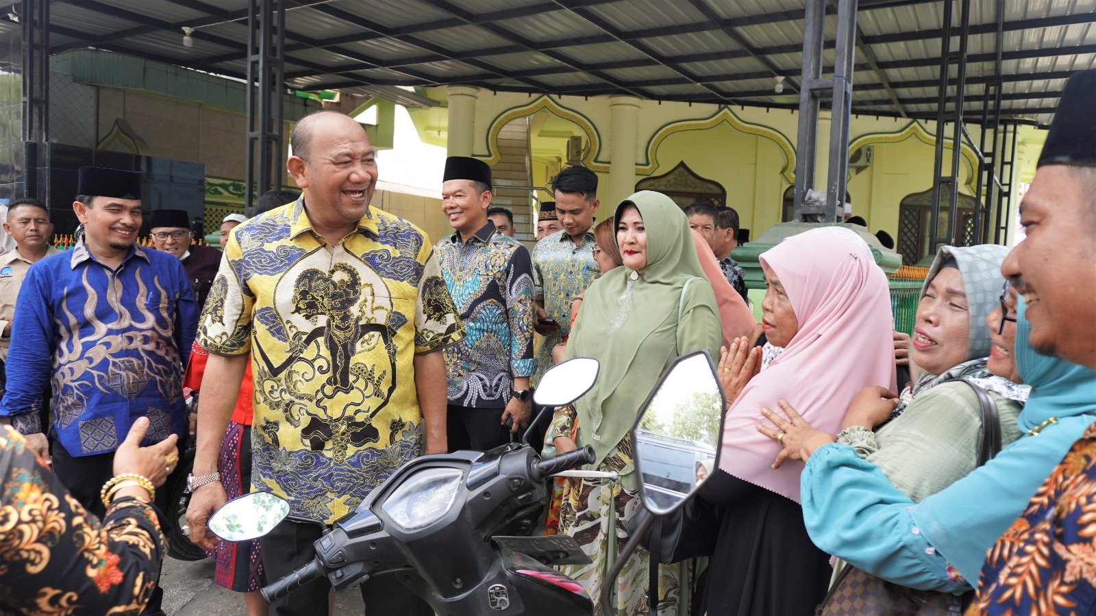 Halal Bi Halal dengan Para Tokoh, Syah Afandin: Mari Kokohkan Kebersamaan