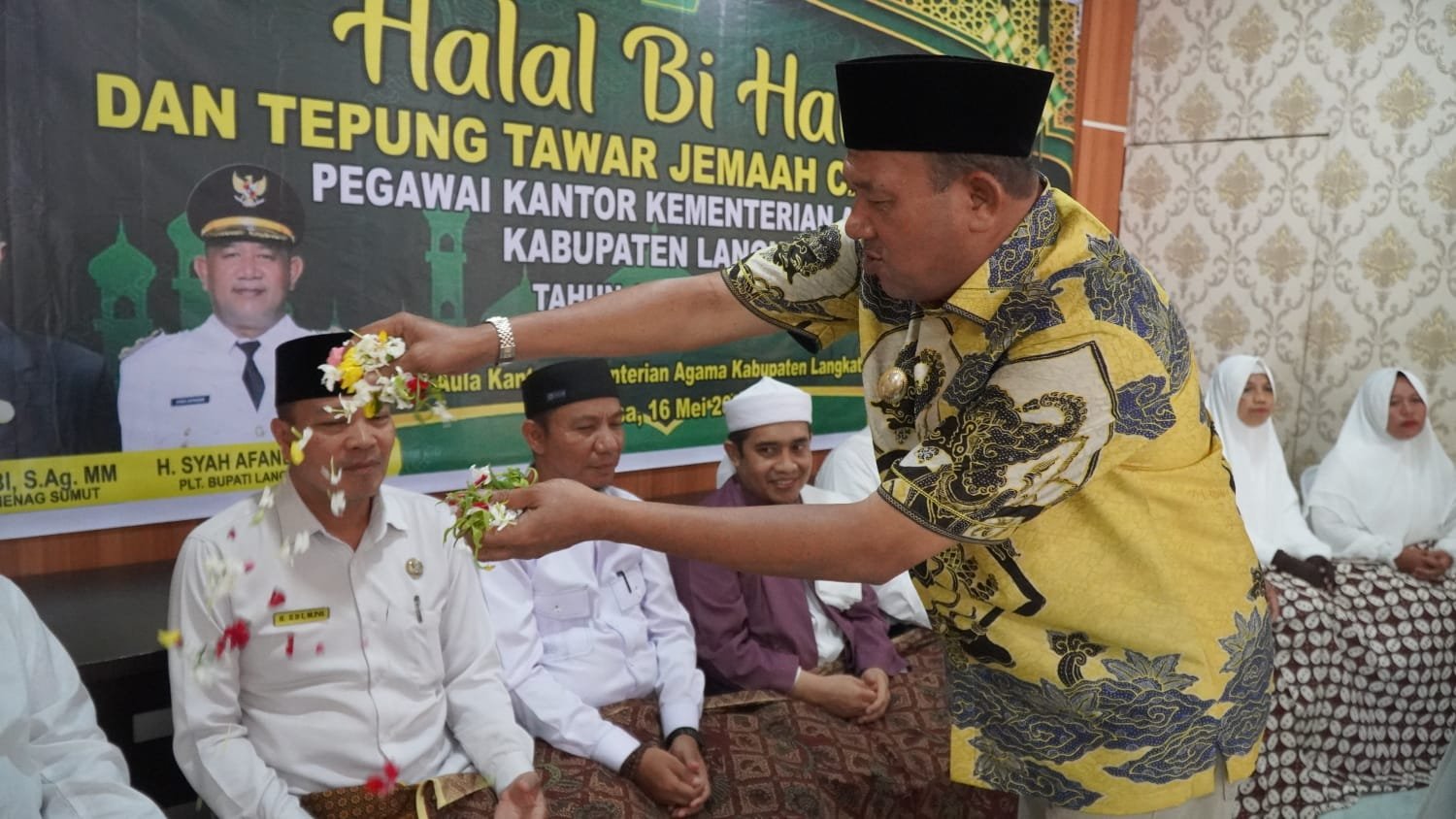 Tepung Tawar CJH Kemenag, Syah Afandin: Saya Terus Berupaya Jadikan Masyarakat Langkat Religius