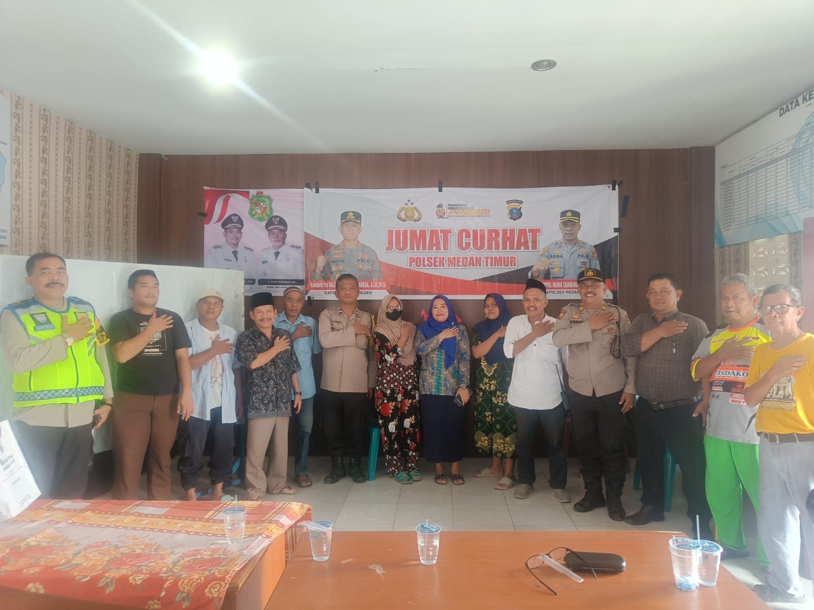 Kanit Binmas Polsek Medan Timur Gelar Jumat Curhat di Sei Kera Hilir I