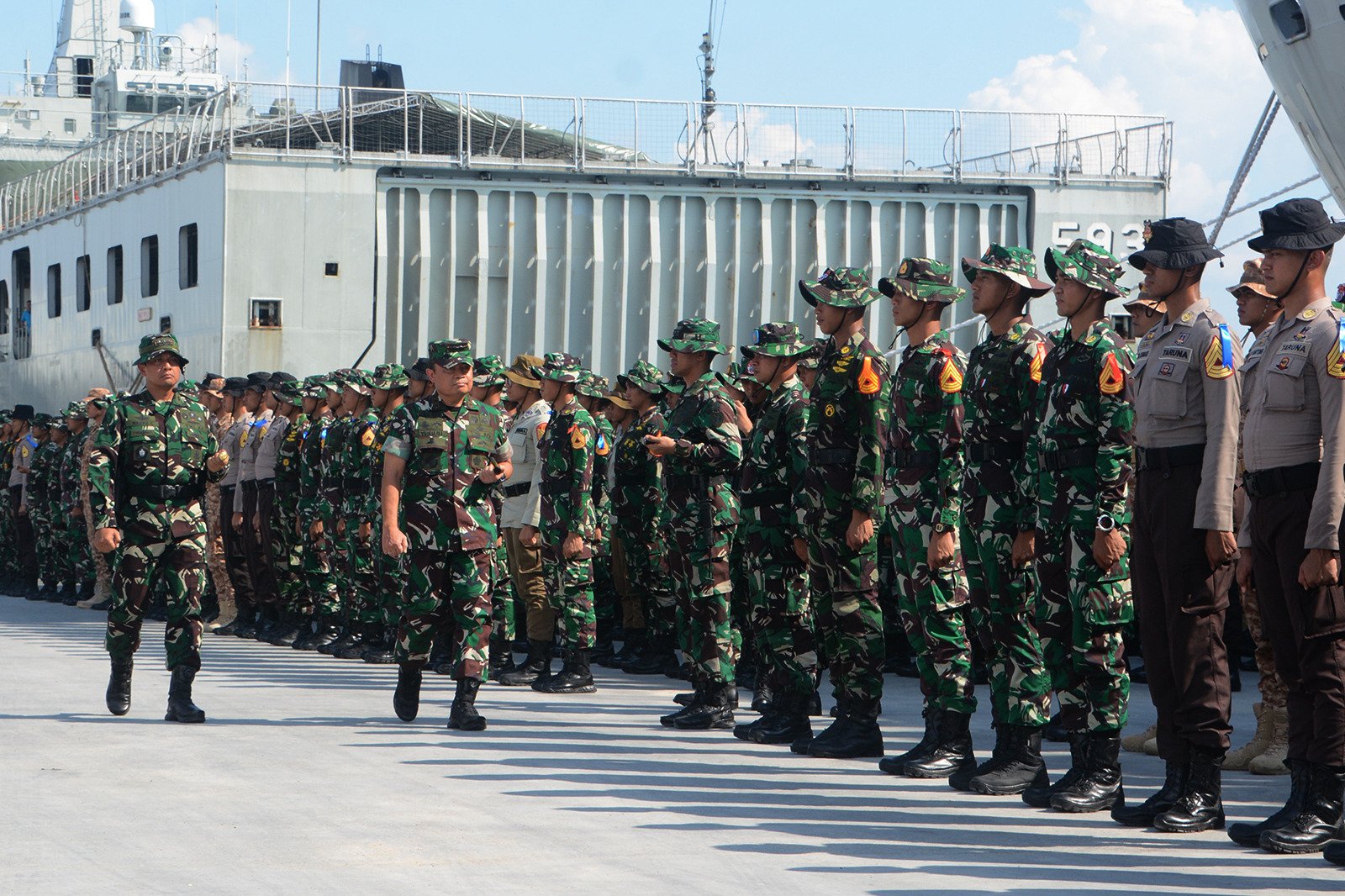 Apel Pembentukan Mentarlat dan Pemberangkatan Peserta Latsitarda Nusantara Ke 43 di Wilayah Sumatera Barat