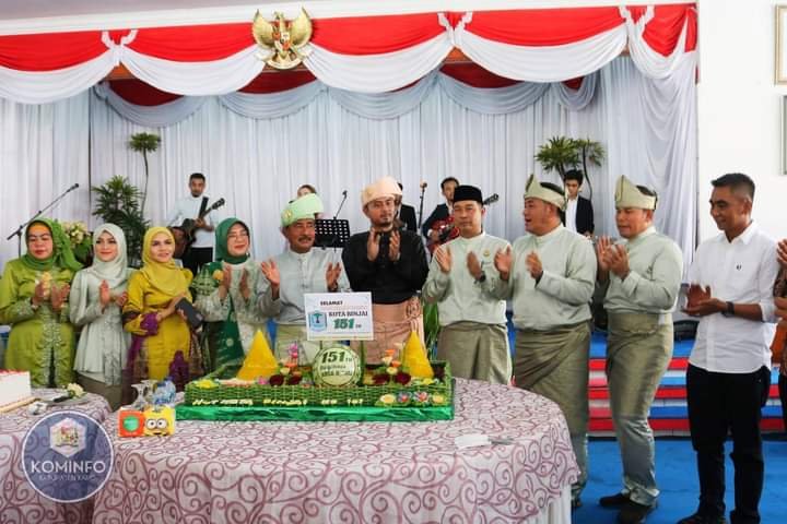 Wakil Bupati Karo Hadiri HUT Kota Binjai ke-151