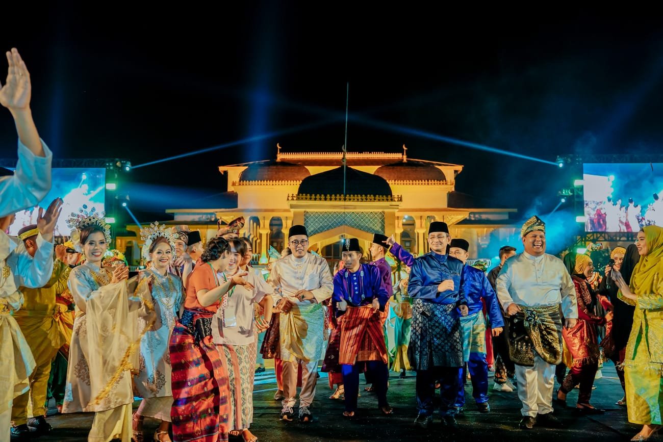 Tarian Apik Peserta  Malaysia, Thailand dan India Meriahkan Penutupan Gemes,  Aulia Rachman: Melayu Indentitas Kota Medan