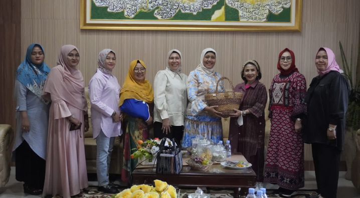 Ny Endang Kurniasih Terima Kunjungan Dekranas Pusat di Langkat