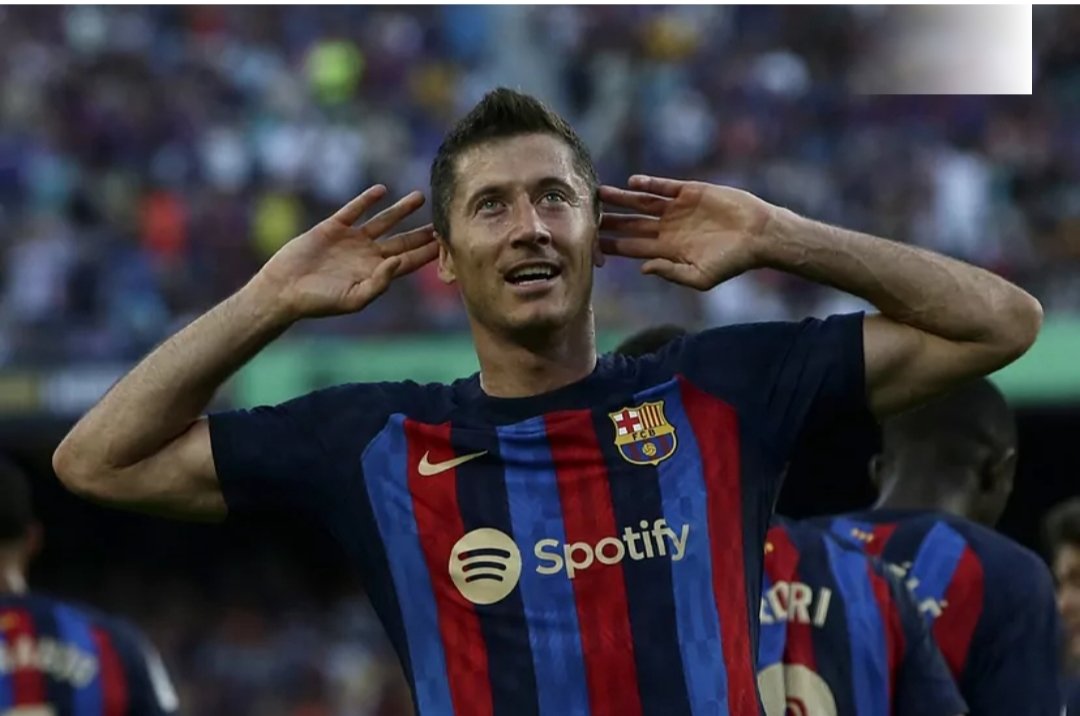 Lewandowski Tolak Gaji Rp 2,45 T dari Arab Saudi demi Barcelona