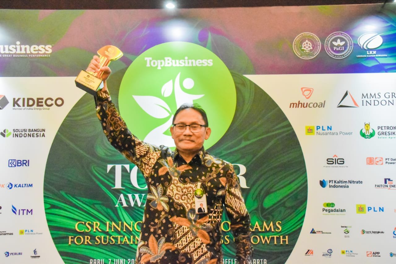 BSI Maslahat Raih Penghargaan TOP CSR Award 2023