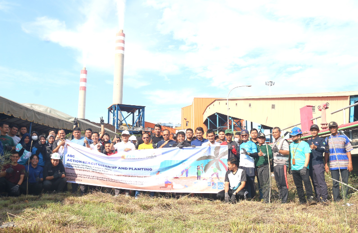 Sambut Hari Lingkungan Hidup Sedunia, PLN Indonesia Power PLTU Pangkalan Susu Bersih – Bersih Pantai.