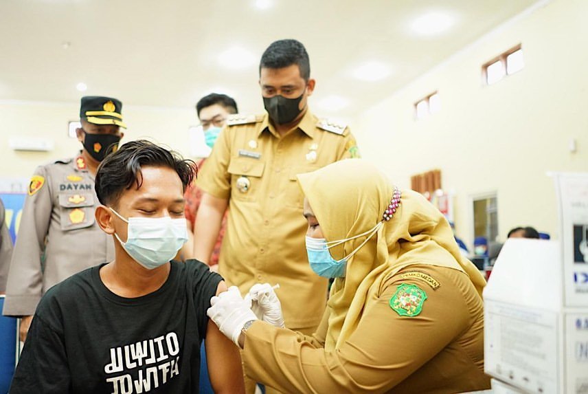 Percepatan Vaksinasi dan Kolaborasi yang Dilakukan Bobby Nasution Sukses Tangani Covid-19