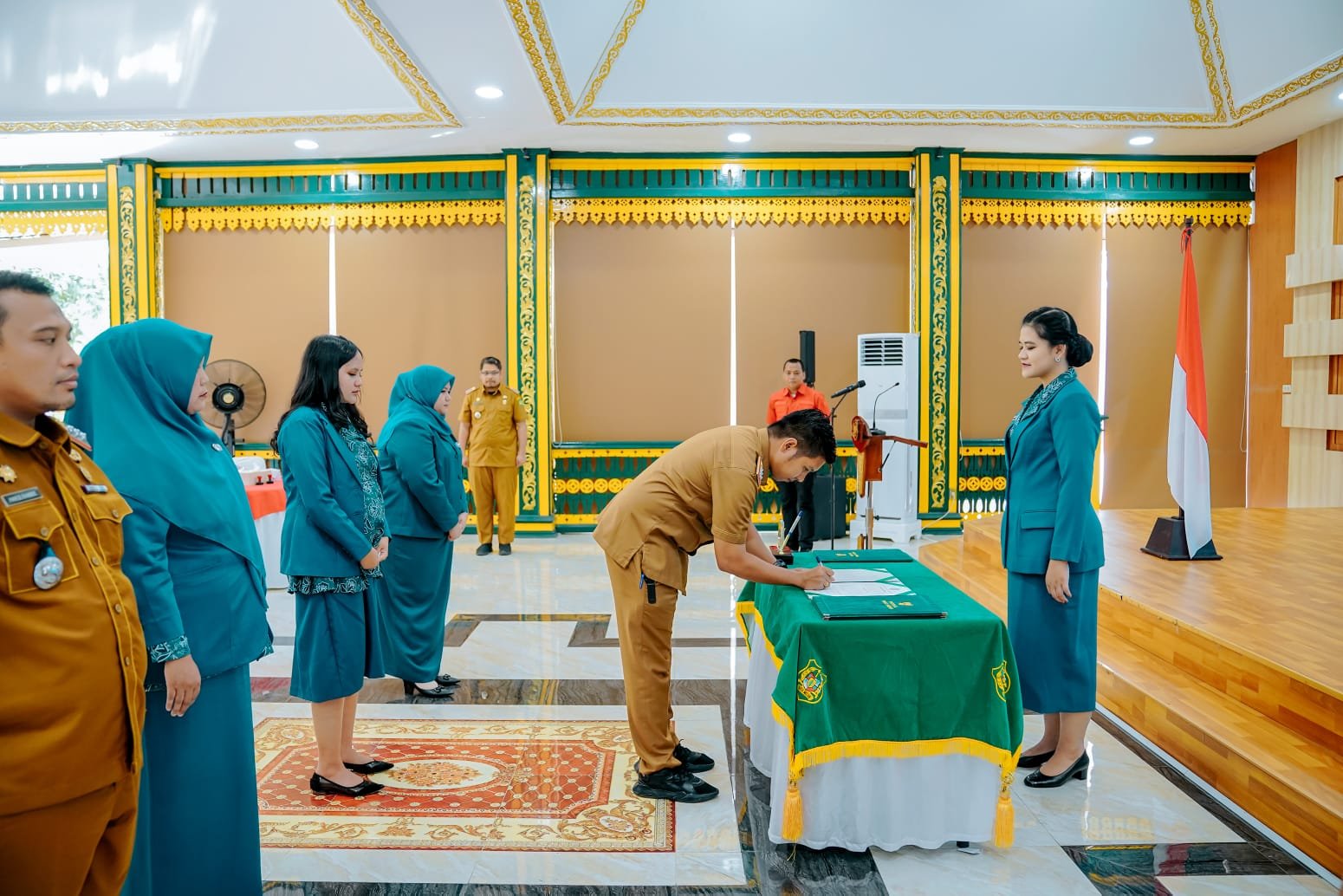 Lantik 3 Ketua TP PKK Sekaligus Bunda PAUD Kecamatan, Ny Kahiyang Ayu: Dukung Program Pemko Medan