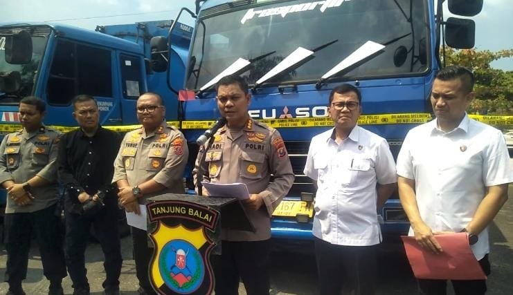 Polda Sumut Tetapkan Tersangka Pengangkutan 71 Ton Solar Ilegal