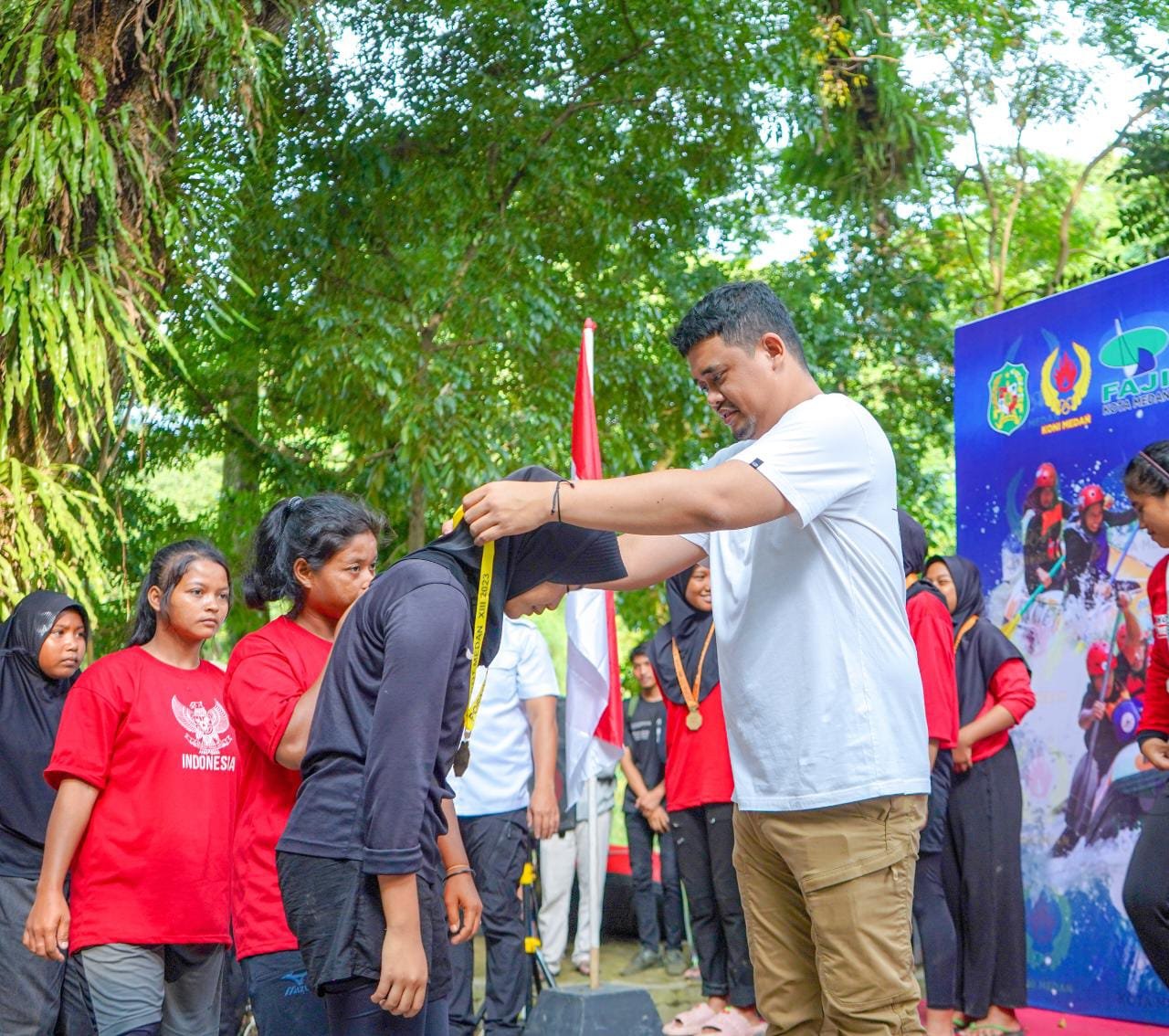 Dapat Lahirkan Atlet Arung Jeram Profesional, Bobby Nasution Ajak Masyarakat Jaga Lingkungan Sungai