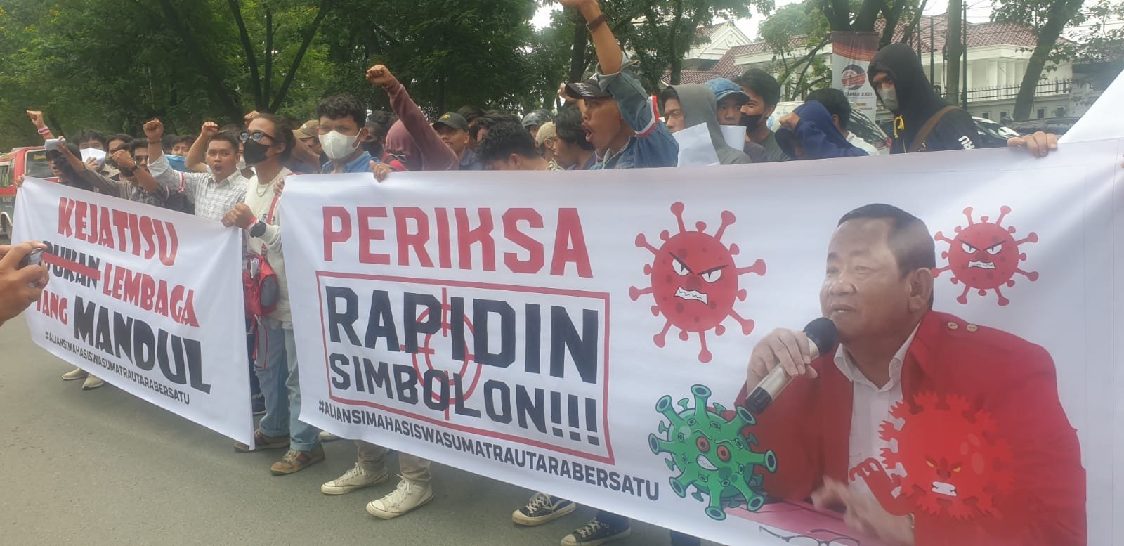 Aliansi Mahasiswa Sumut Demo Desak Kejatisu Periksa Rapidin Simbolon