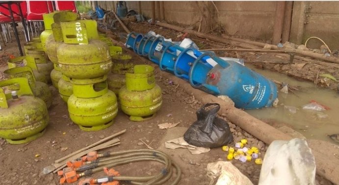 Polrestabes Medan Gerebek Pangkalan Pengoplosan Gas di Delitua