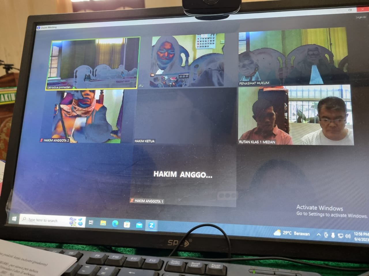 Mantan Kepala SMK Pencawan Medan dan Bendahara BOS Jalani Sidang Perdana