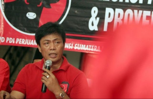 Budiman Nadapdap Desak Rapidin Simbolon Mundur dari Ketua PDIP Sumut