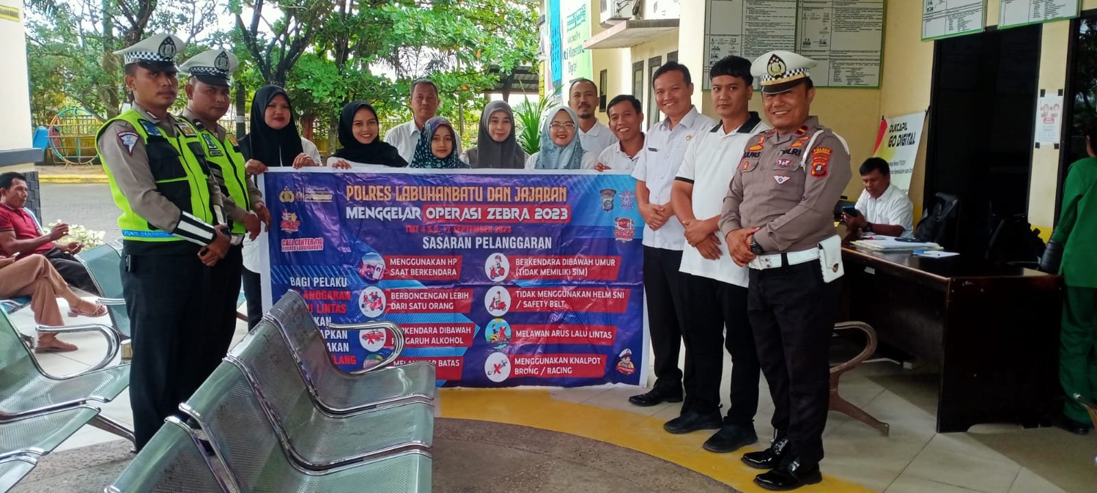 Personel Satlantas Polres Labuhanbatu Datangi Instansi dan Perusahaan