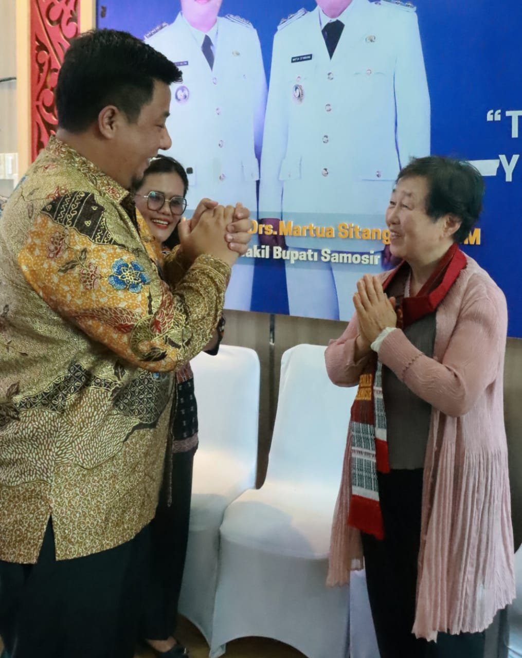 Bupati Samosir Sambut Pemerhati Dunia Pendidikan Korsel