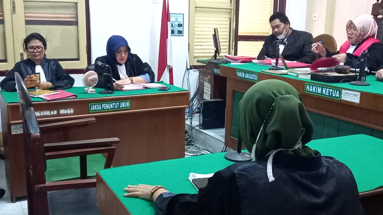 JPU pada Kejati Sumut, Tiorida Hutagaol saat membacakan dakwaannya dalam sidang perkara 10 kg sabu di Pengadilan Negeri Medan.  (Istimewa)
