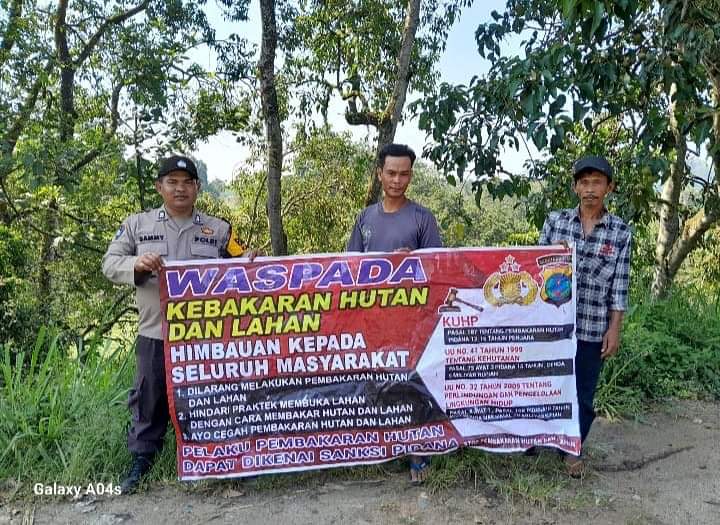 Bhabinkamtibmas Polres Tanah Karo Sosialisasi Pencegahan Karhutla