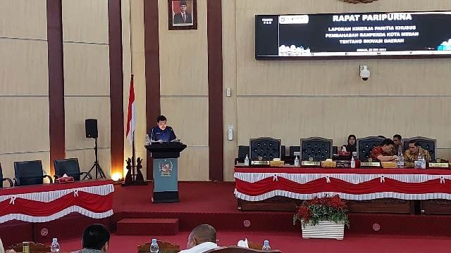 Paripurna DPRD Medan, Ketua Pansus Sampaikan Ranperda Pembahasan RPJMD 2021-2026