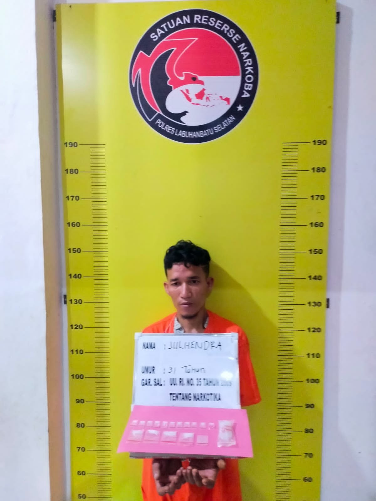 Polres Labusel Sita 15 Paket Sabu dari Pengedar Jalan Bukit