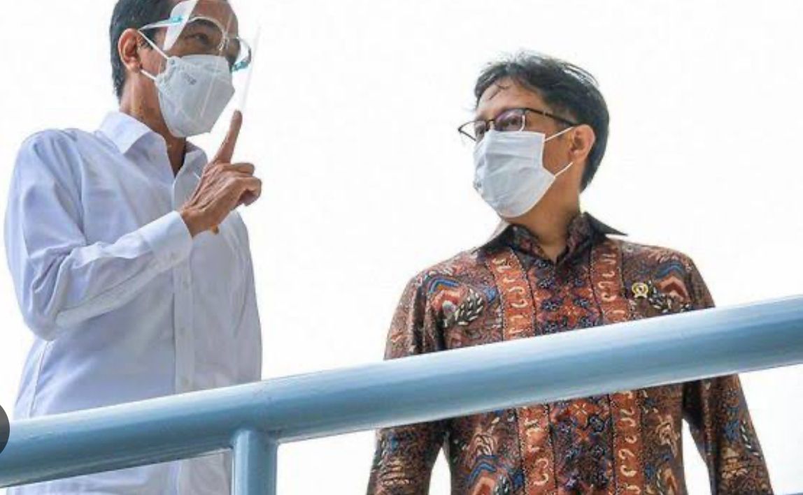 Presiden Jokowi Perintahkan Menkes Awasi Detail Perkembangan Covid-19