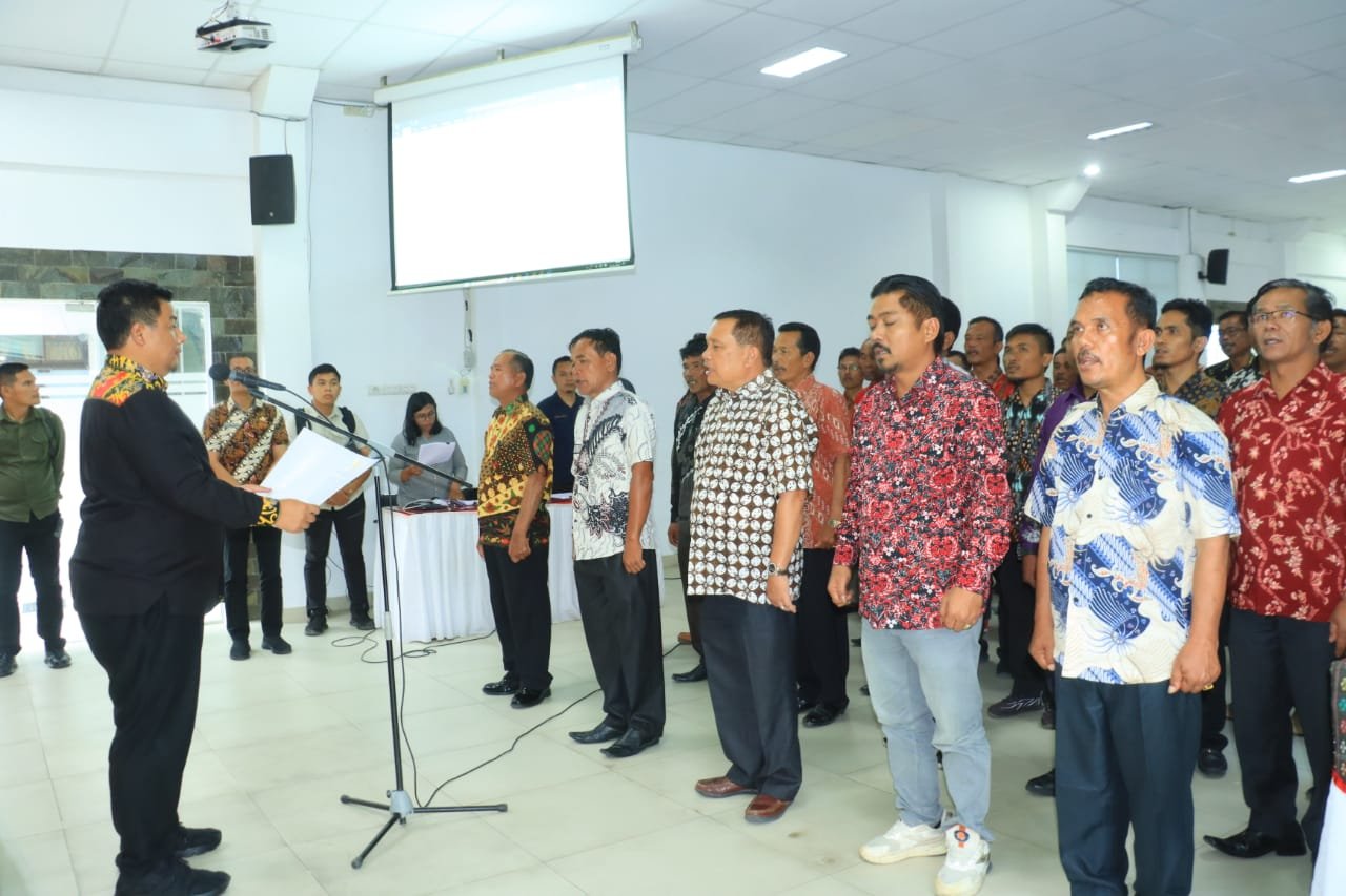 Bupati Samosir Kukuhkan FKDM Tahun 2023