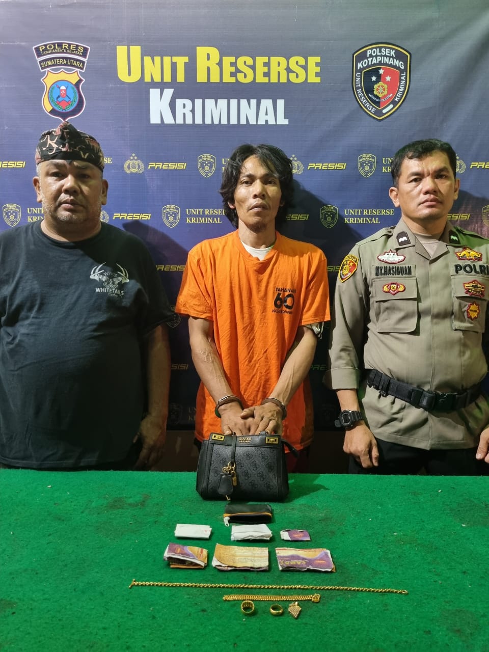 Tidur di SPBU, Perhiasan Lenyap Polres Labusel Ringkus Maling Penumpang Mobil