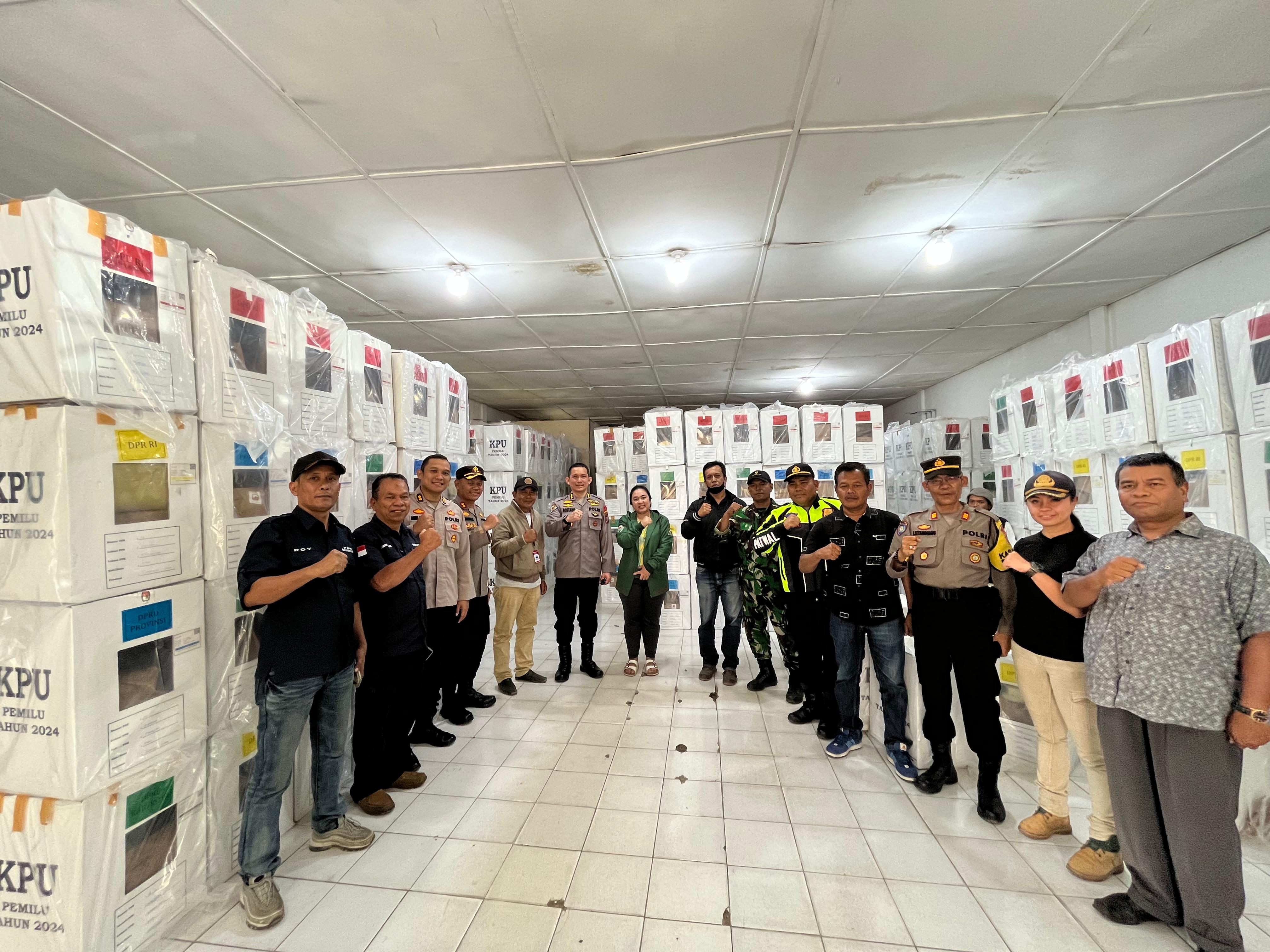 Polres Tanah Karo Kawal Logistik Pemilu, dari TPS ke PPK Kecamatan