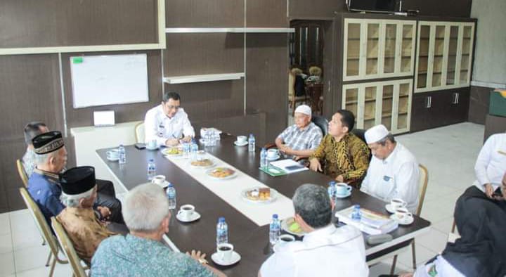 Pj Bupati Palas Menerima Audiensi Tim Pemekaran Kabupaten Palas