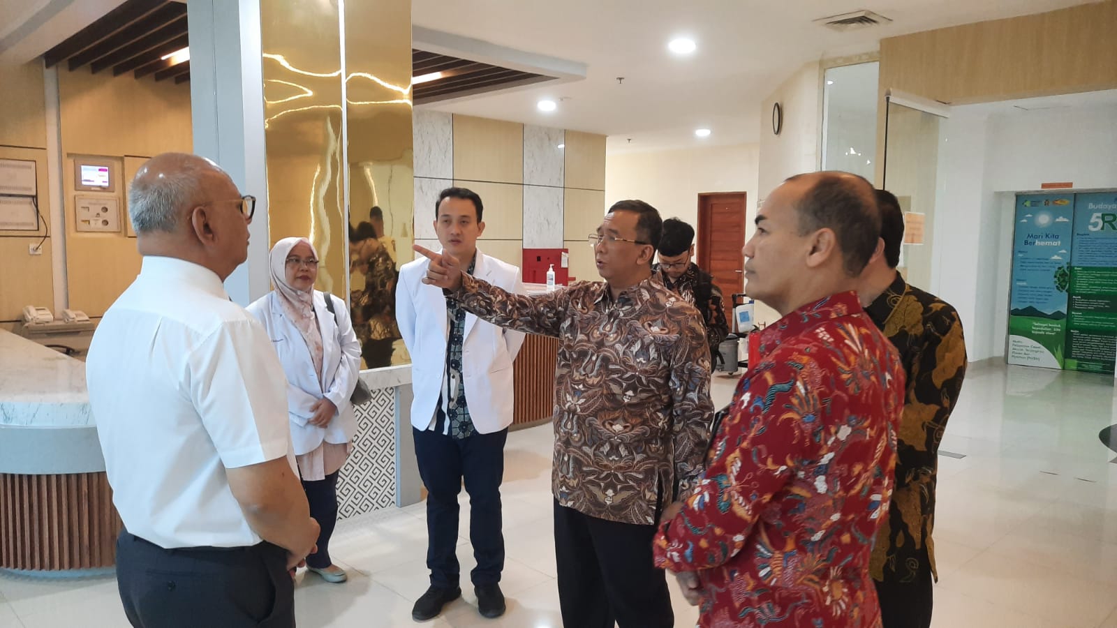 Kunjungi Layanan RS Adam Malik, Dirjen Yankes Kemenkes: Banyak Perubahan