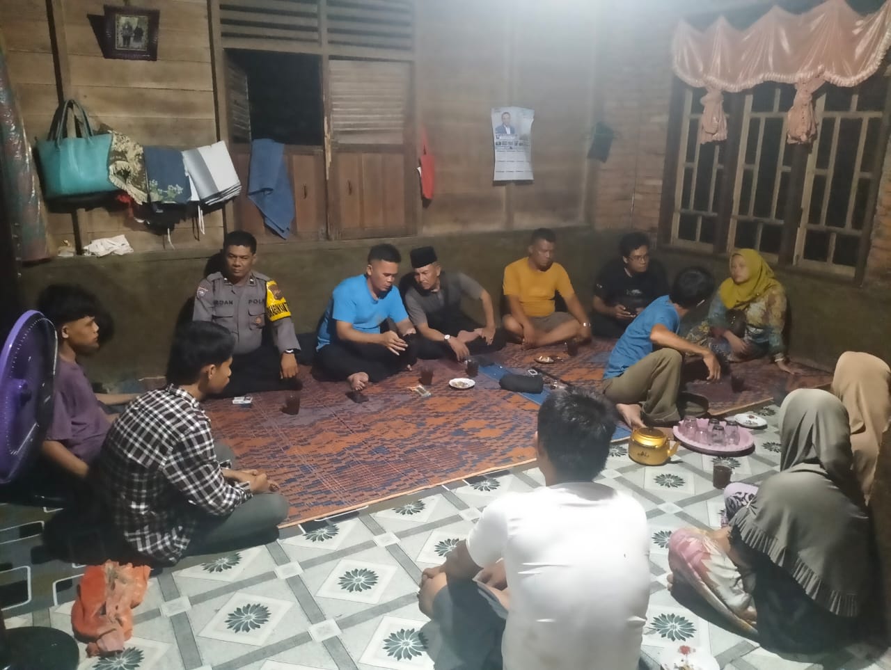 Bhabinkamtibmas Polsek Barteng Polres Palas, Sambangi Desa Binaannya