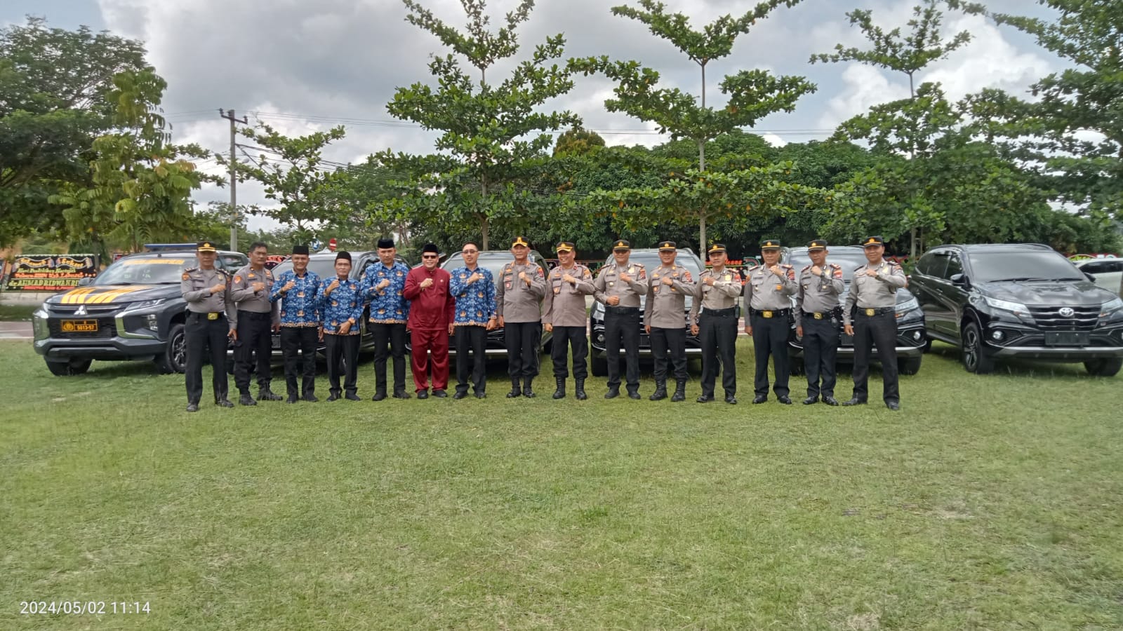 Polres Labusel Terima Hibah Mobil Dinas dari Pemkab