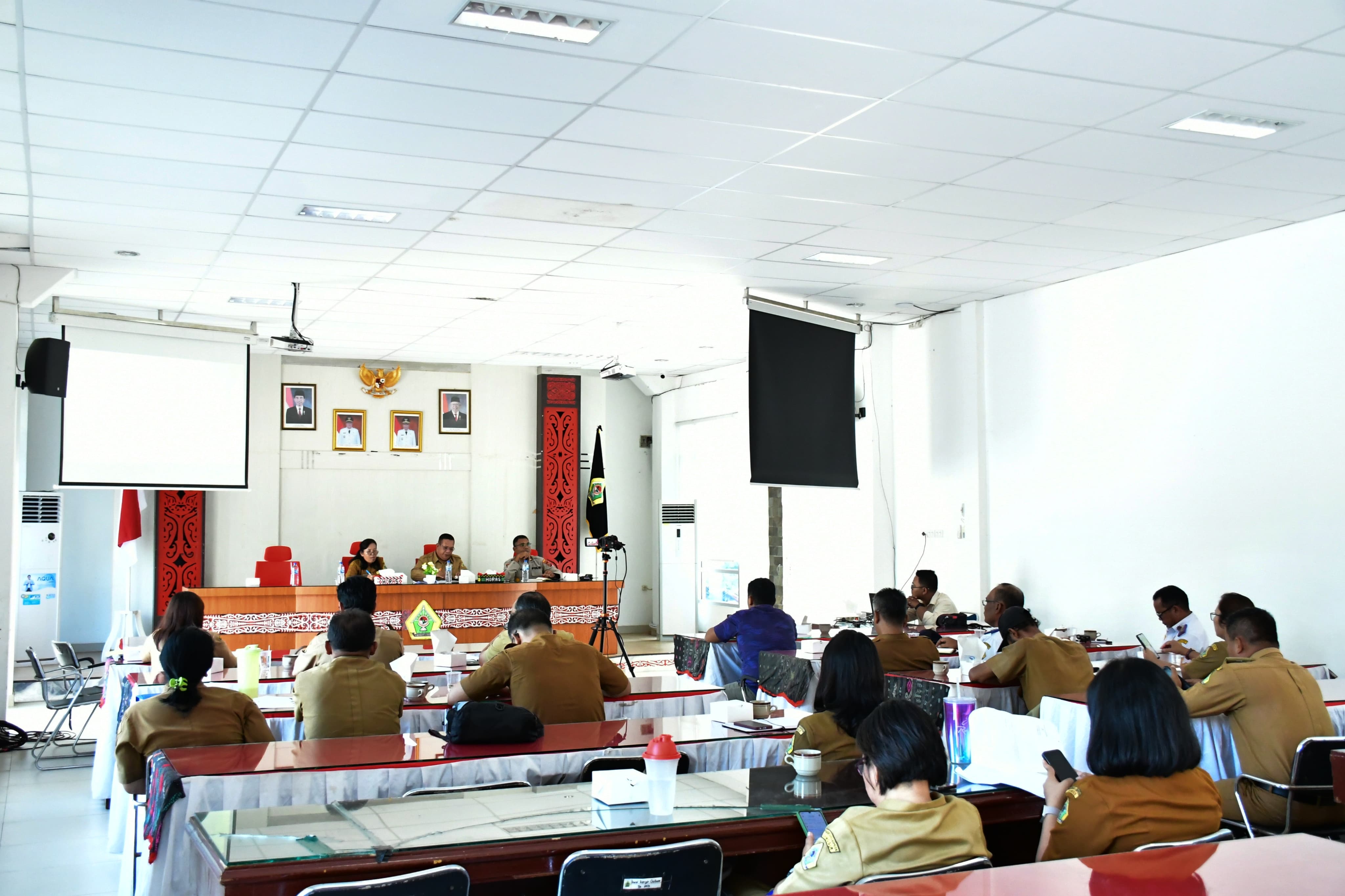 Bupati Samosir Rapat Persiapan Aquabike Indonesian Championship Series 2 Tahun 2024