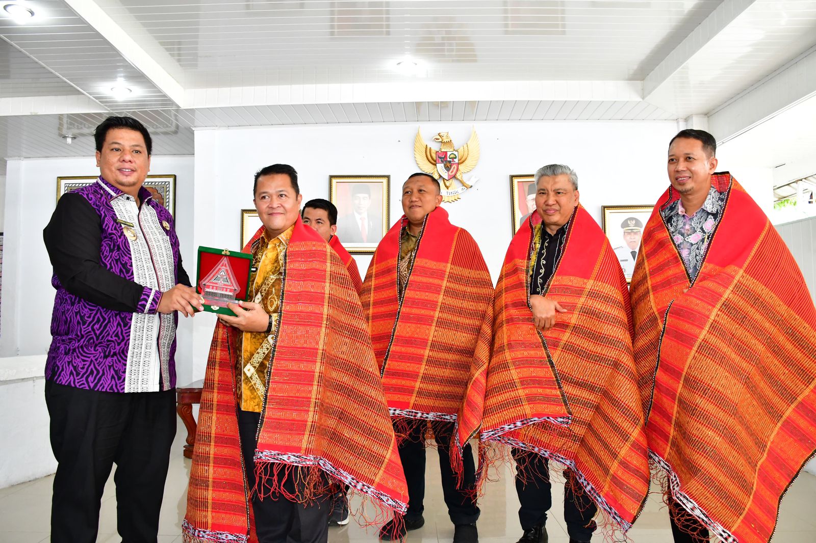Bupati Samosir Sambut Kunker Forkopimda Kabupaten Hulu Sungai Utara