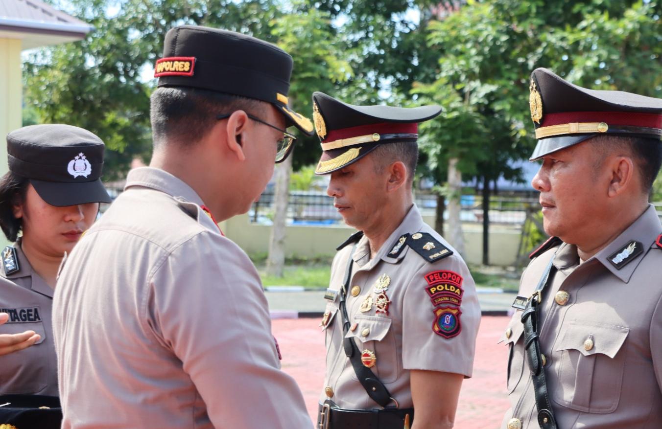 Kapolres Nisel Lantik Kompol Soya Lato Purna Jadi Kabag Ops