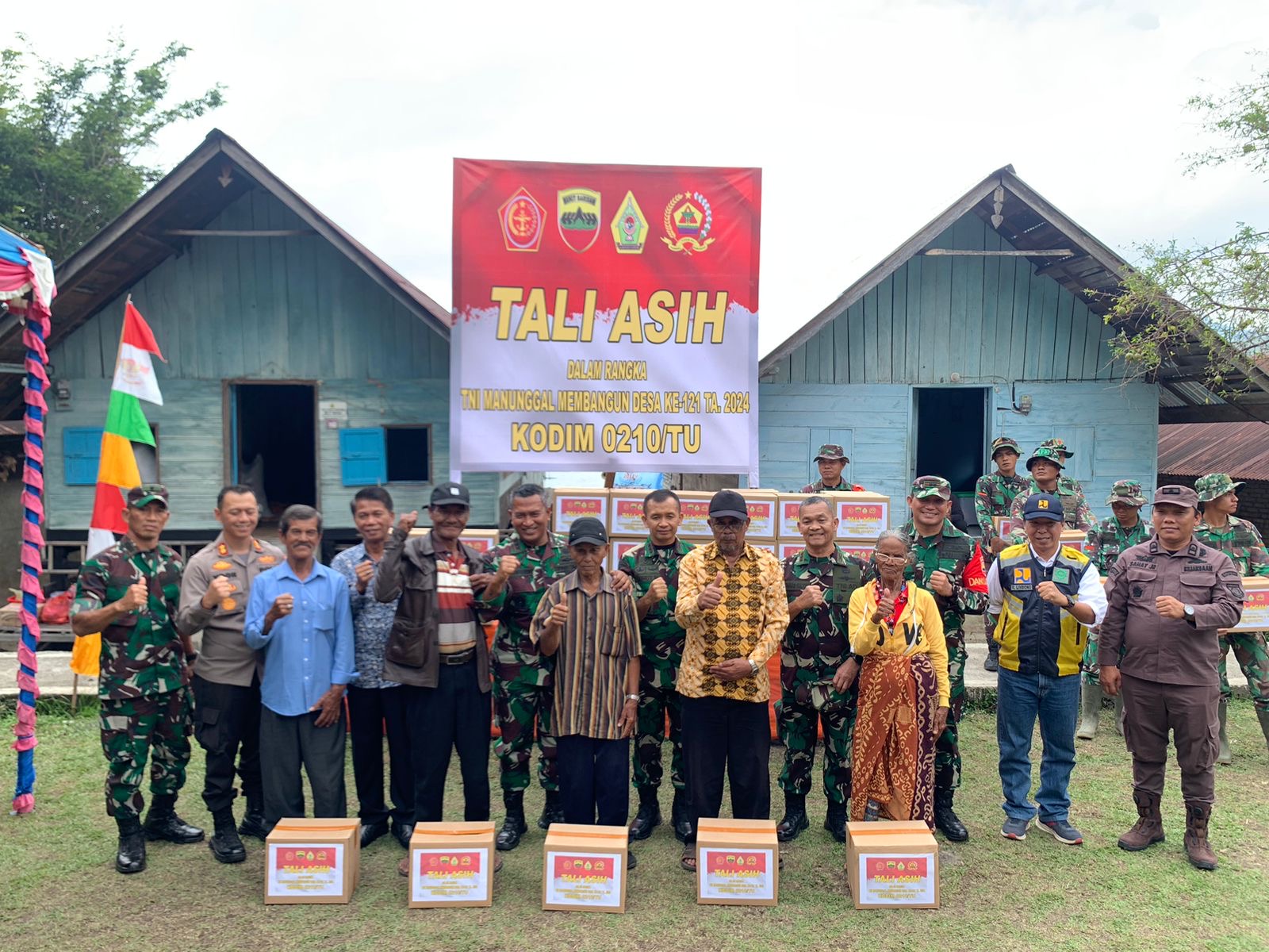 Kapolres Samosir Dampingi Tim Wasev TMMD Kodim 0210/TU di Desa Hasinggaan