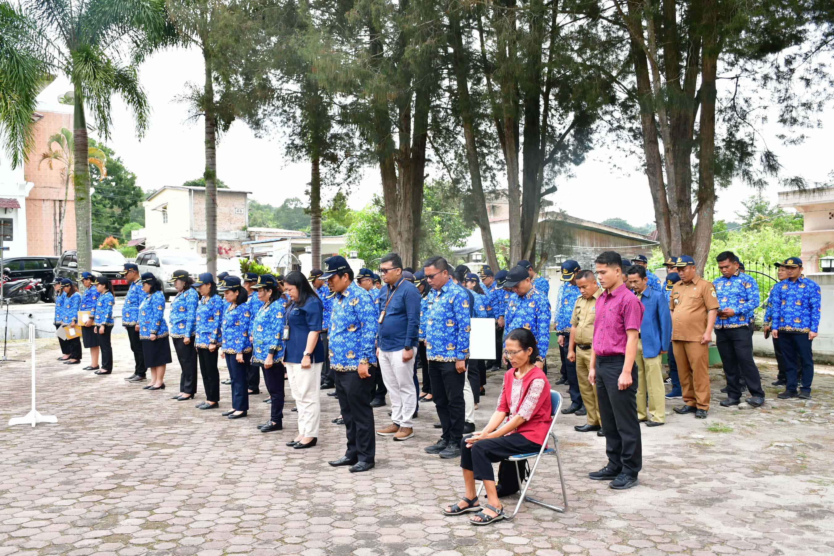 Pemkab Samosir Serahkan Bantuan Santunan Kematian BPJS Ketenagakerjaan BPU
