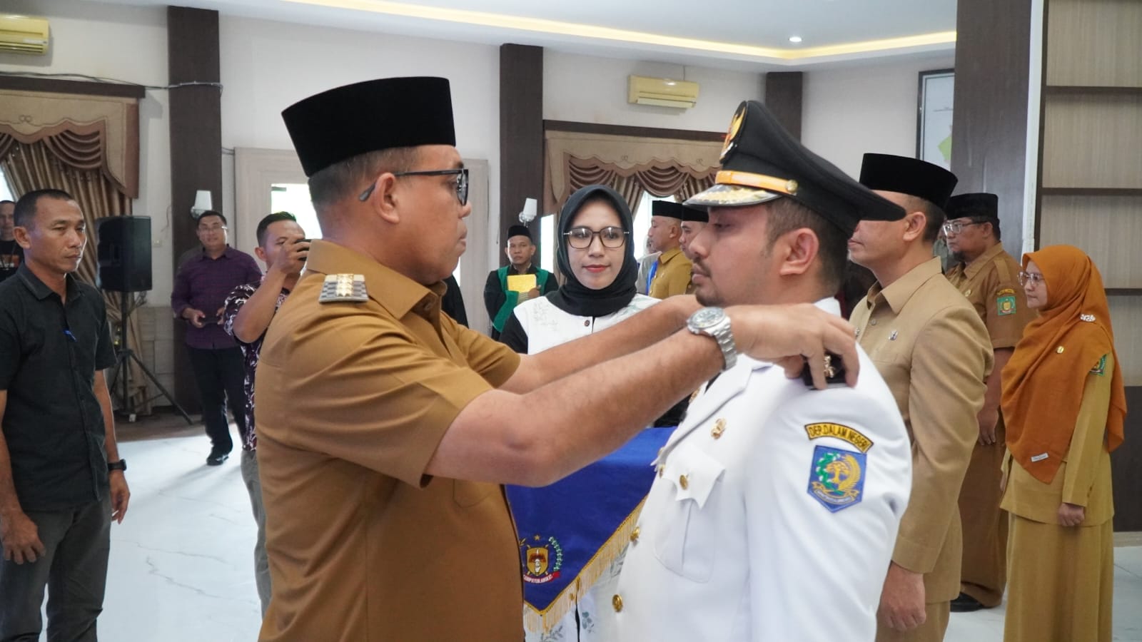 Pj. Bupati Langkat Lantik Pejabat Administrator dan Pengawas