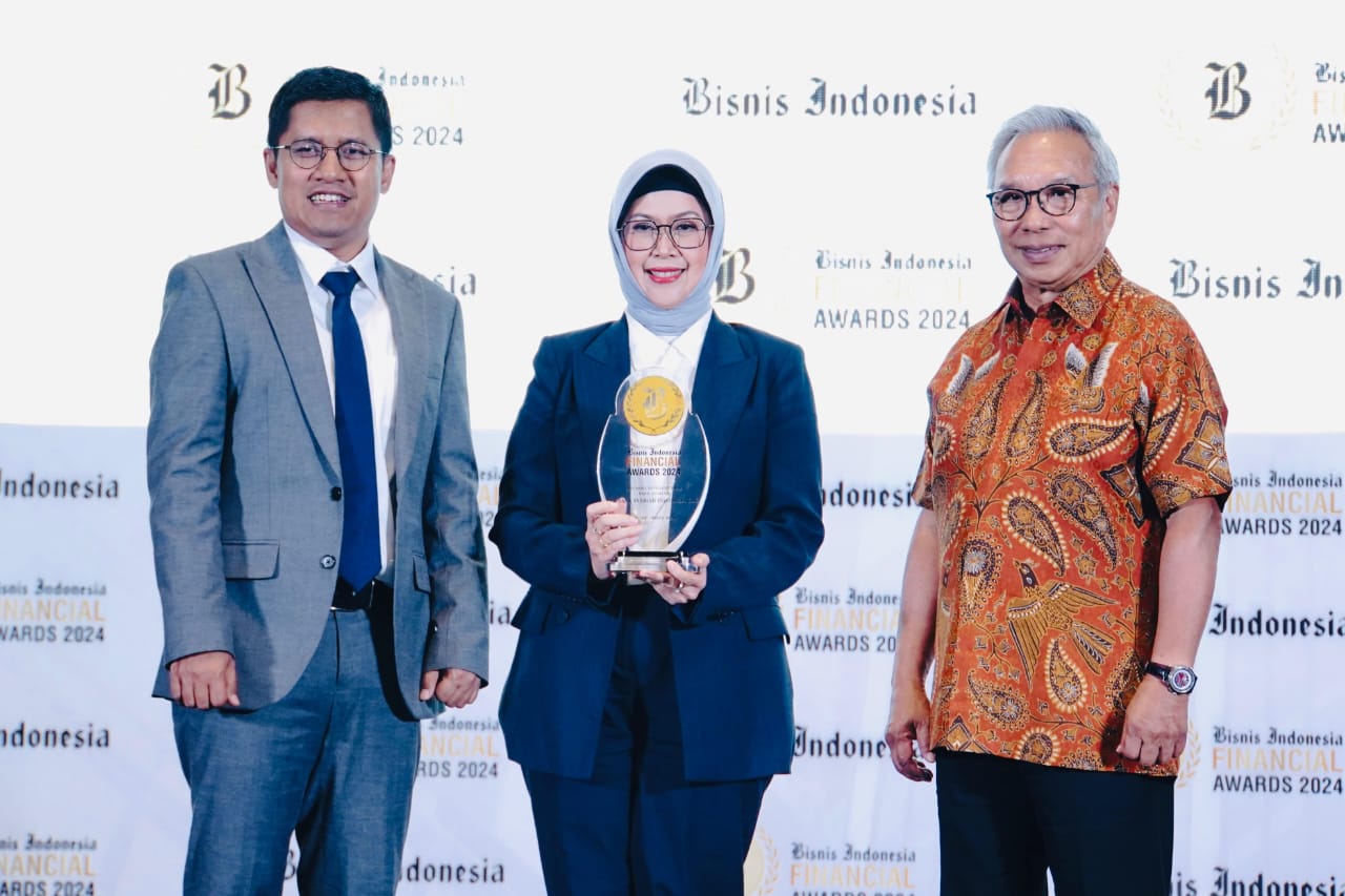 BSI Dinobatkan The Most Efficient Bank & Best Performance Bank Kategori Bank Syariah