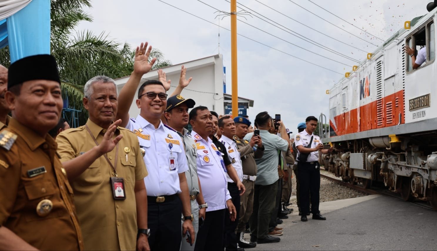 Tekan Risiko Kecelakaan, Pemprov Sumut Resmikan Pos Jaga dan Palang Pintu Perlintasan Kereta Api Tanjungbalai