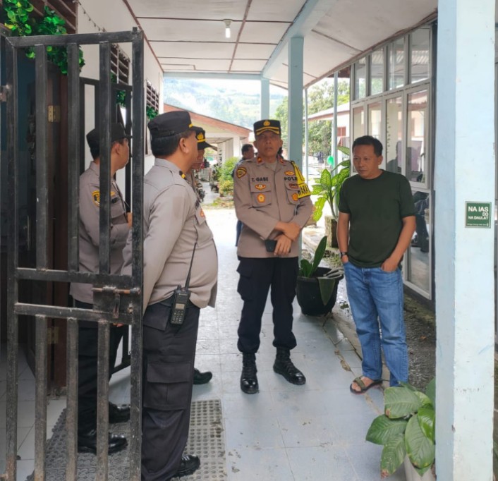 Polres Samosir Lakukan Sidak Pengamanan Rapat Pleno PPK Pangururan