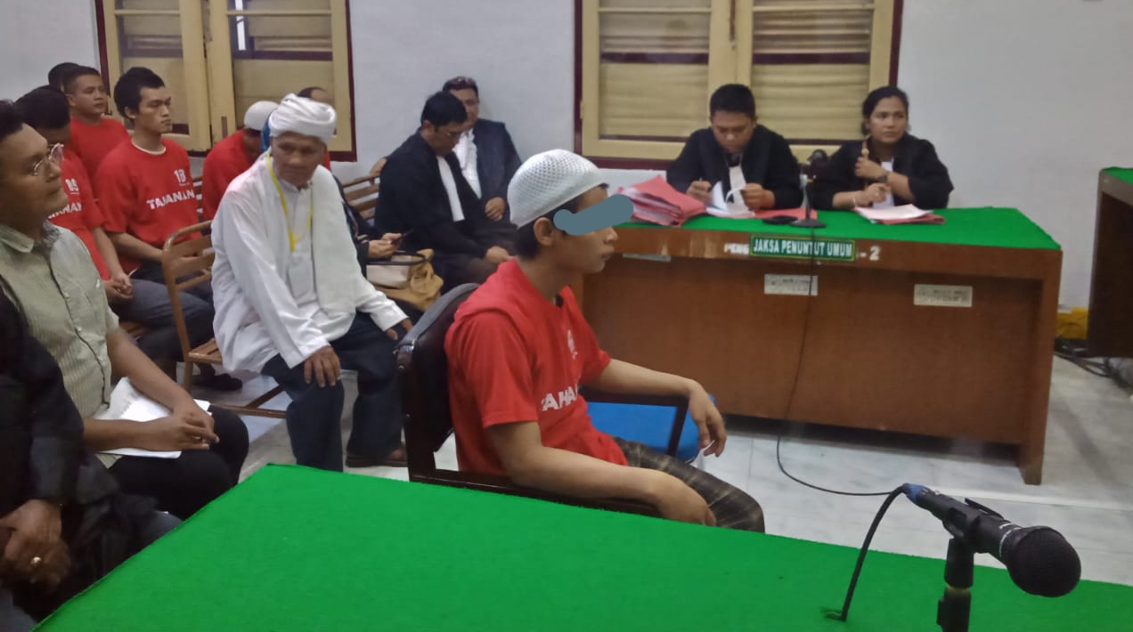 Pembunuh Abang Tiri Gegara Rebutan Jadi ‘Pak Ogah’ Tetap Dihukum 7,5 Tahun Bui