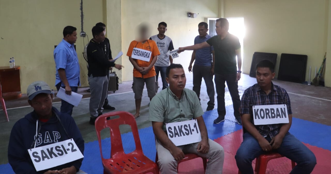 Hadirkan 12 Adegan, Polsek Padang Tualang Rekonstruksi Kasus Pembunuhan