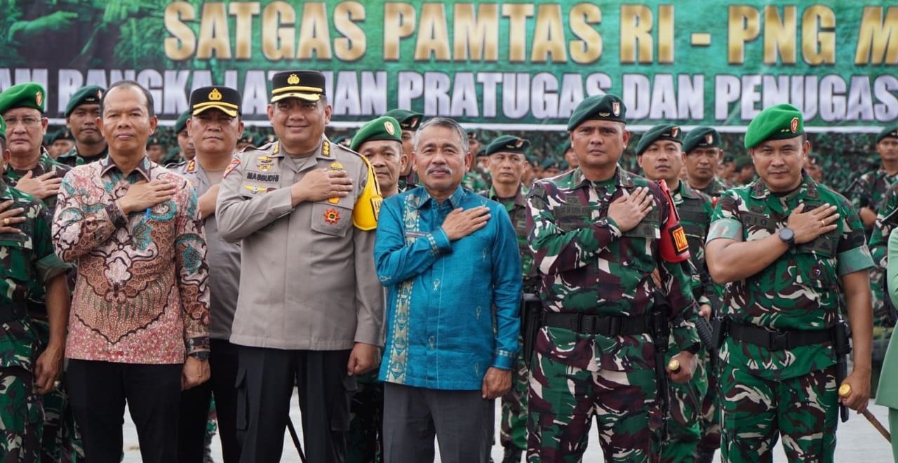 Sekda Langkat Hadiri Pelepasan 450 Prajurit Yonif 100/PS ke Papua