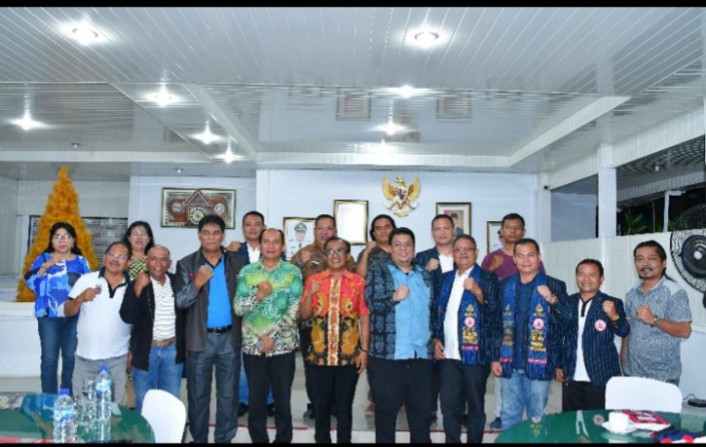 Bupati Samosir Apresiasi dan Dukung Rencana Peresmian Tugu Raja Sitanggang