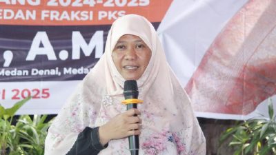 Anggota DPRD Medan Hj Sri Rezeki AMd.